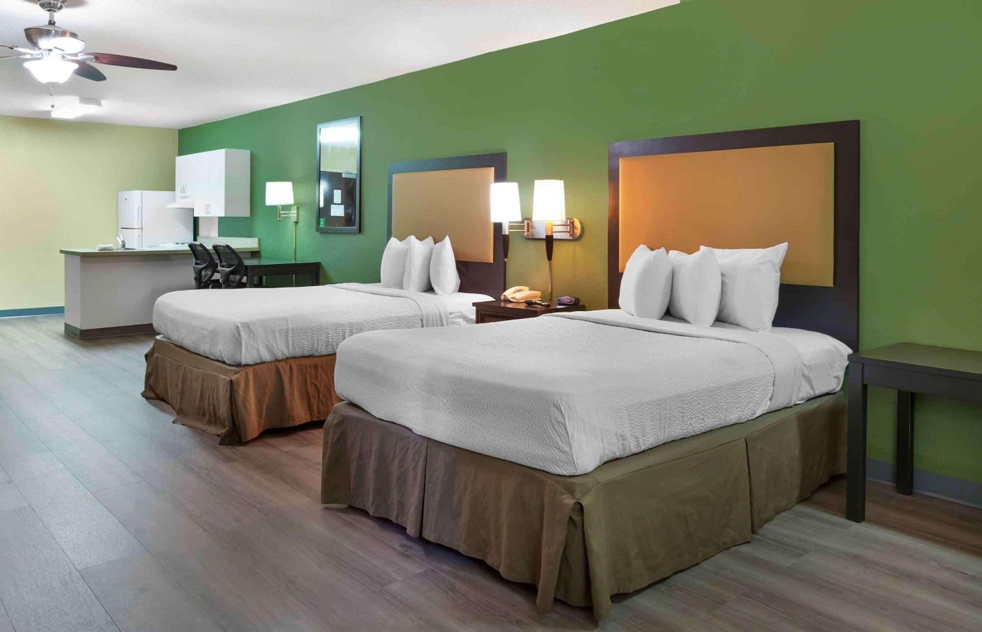 เอ็กซ์เทนด์ สเตย์ อเมริกา มินนิอาโปลิส เมเปิล โกรฟ Hotel เมเปิลโกรฟ ภายนอก รูปภาพ